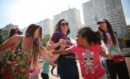 Ação Virada da Vida em Comum realizada pela Lello