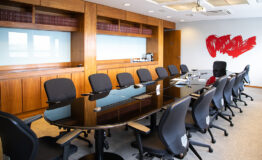 Sala de Reunião Huck Otranto Camargo